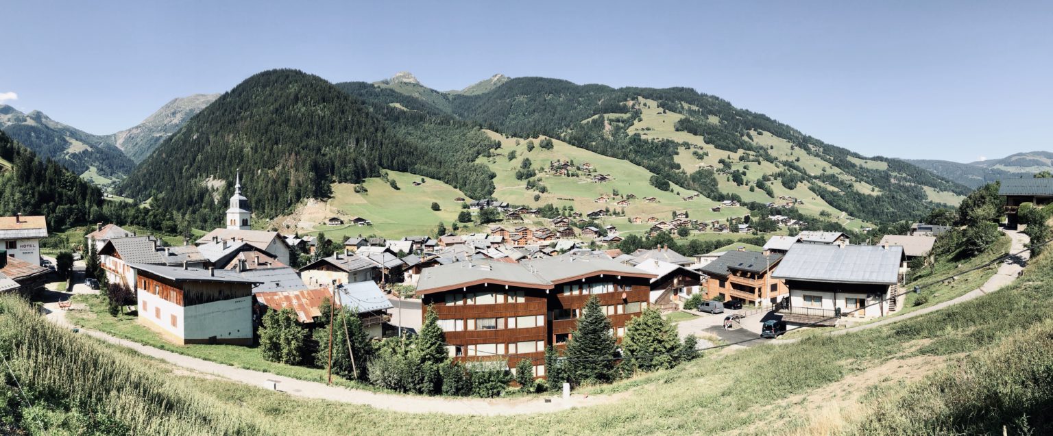 ArêchesBeaufort Location appartement avec vue